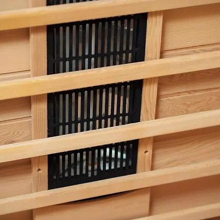 Tria Quercus With Rooftop Pool Vodice