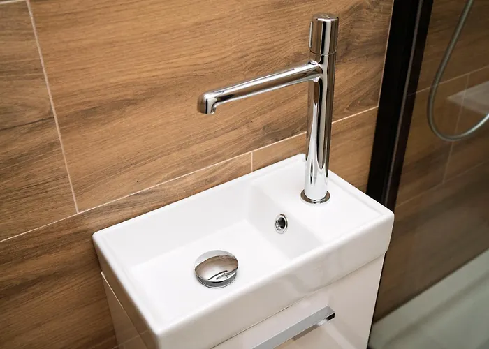 Tria Quercus With Rooftop Pool Vodice